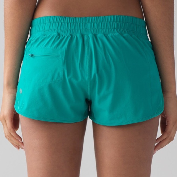 NWT VIRIDIAN GREEN LULULEMON HOTTY HOT SHORT 12 - Picture 6 of 8